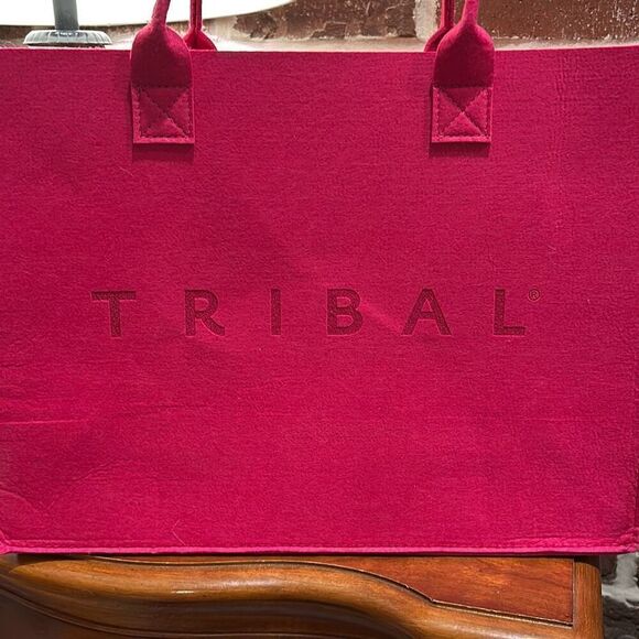 Tribal Pink Felt Bag Breast Cancer Awareness Rare - Picture 2 of 6